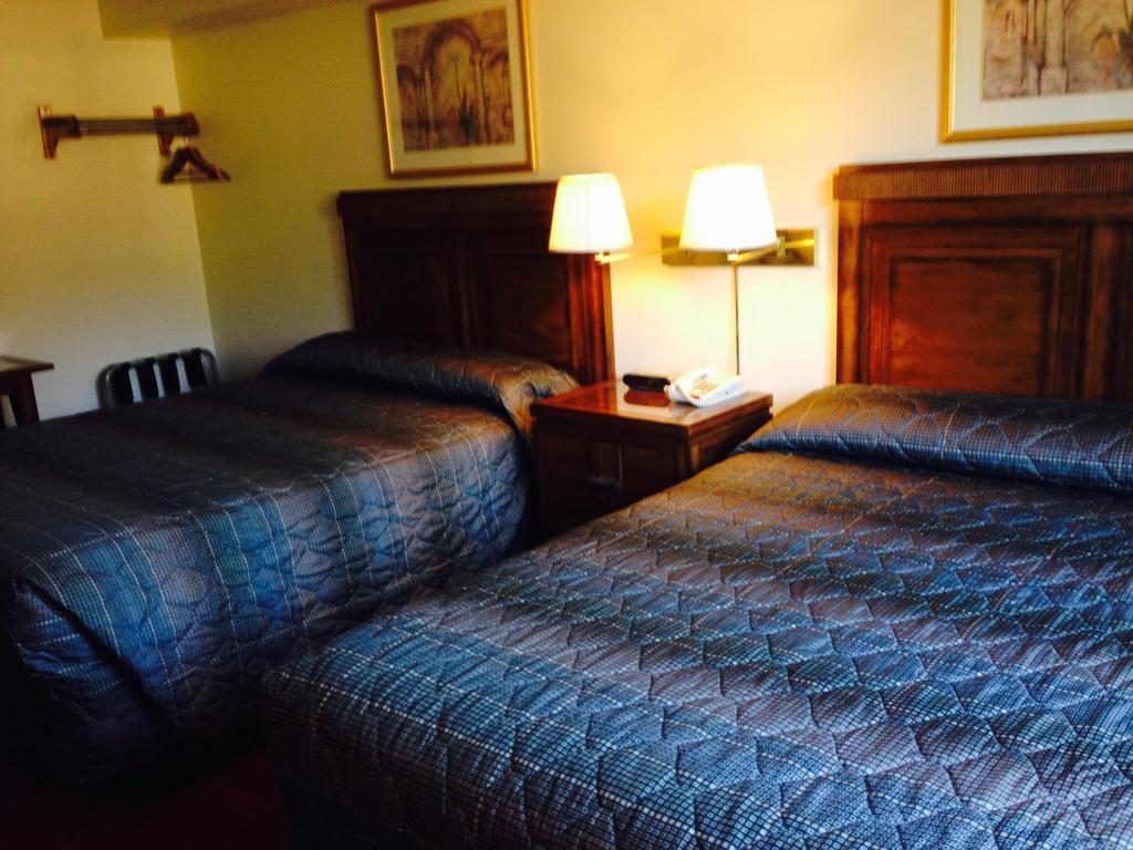 Bay City Inn Беллингхэм Экстерьер фото